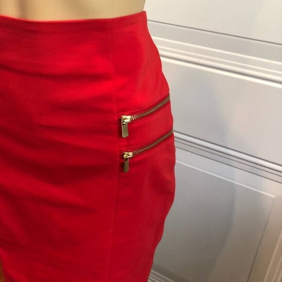 H&M Red Pencil Skirt with Exposed Zippers - Picture 6 of 8